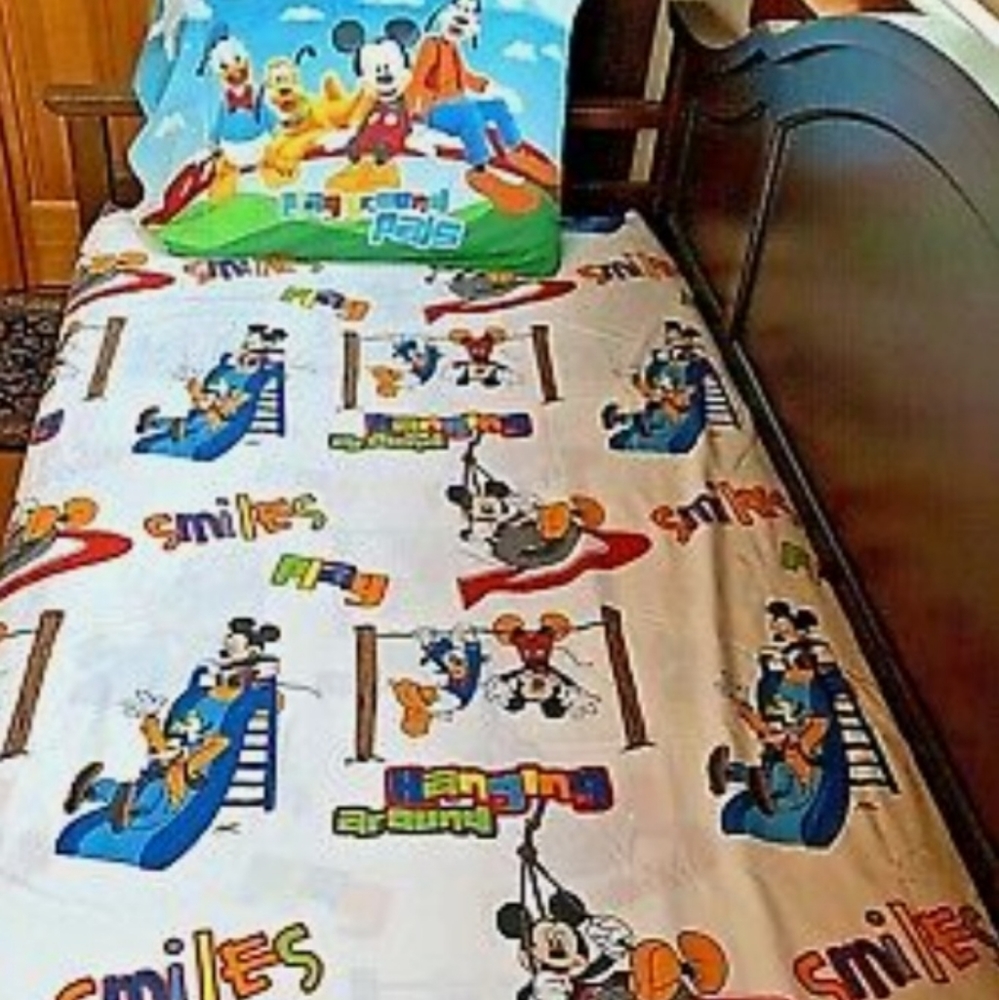 Sheet set